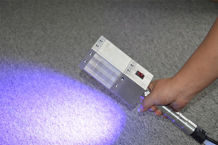 UV老化測(cè)試-紫外老化測(cè)驗(yàn)是如何做的